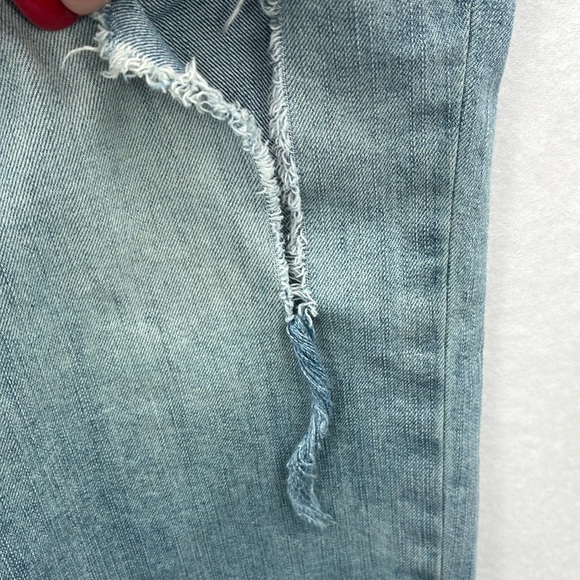 3for$20 Torrid Light Blue Distressed Cropped Jeans - Picture 5 of 6